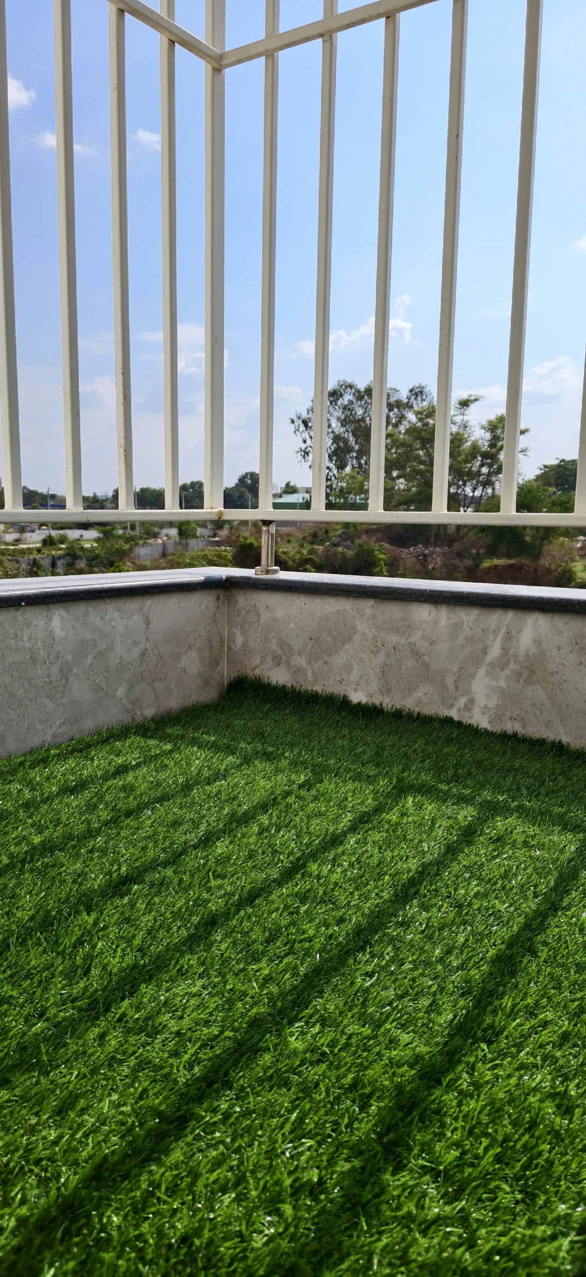 Balcony image 6