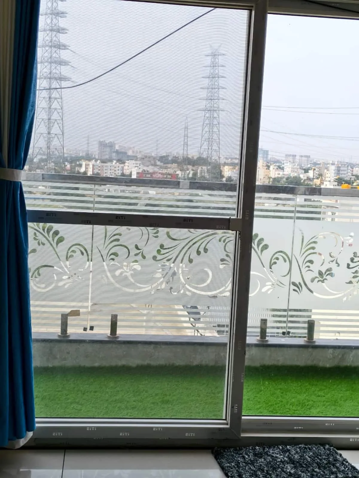 Balcony image 1