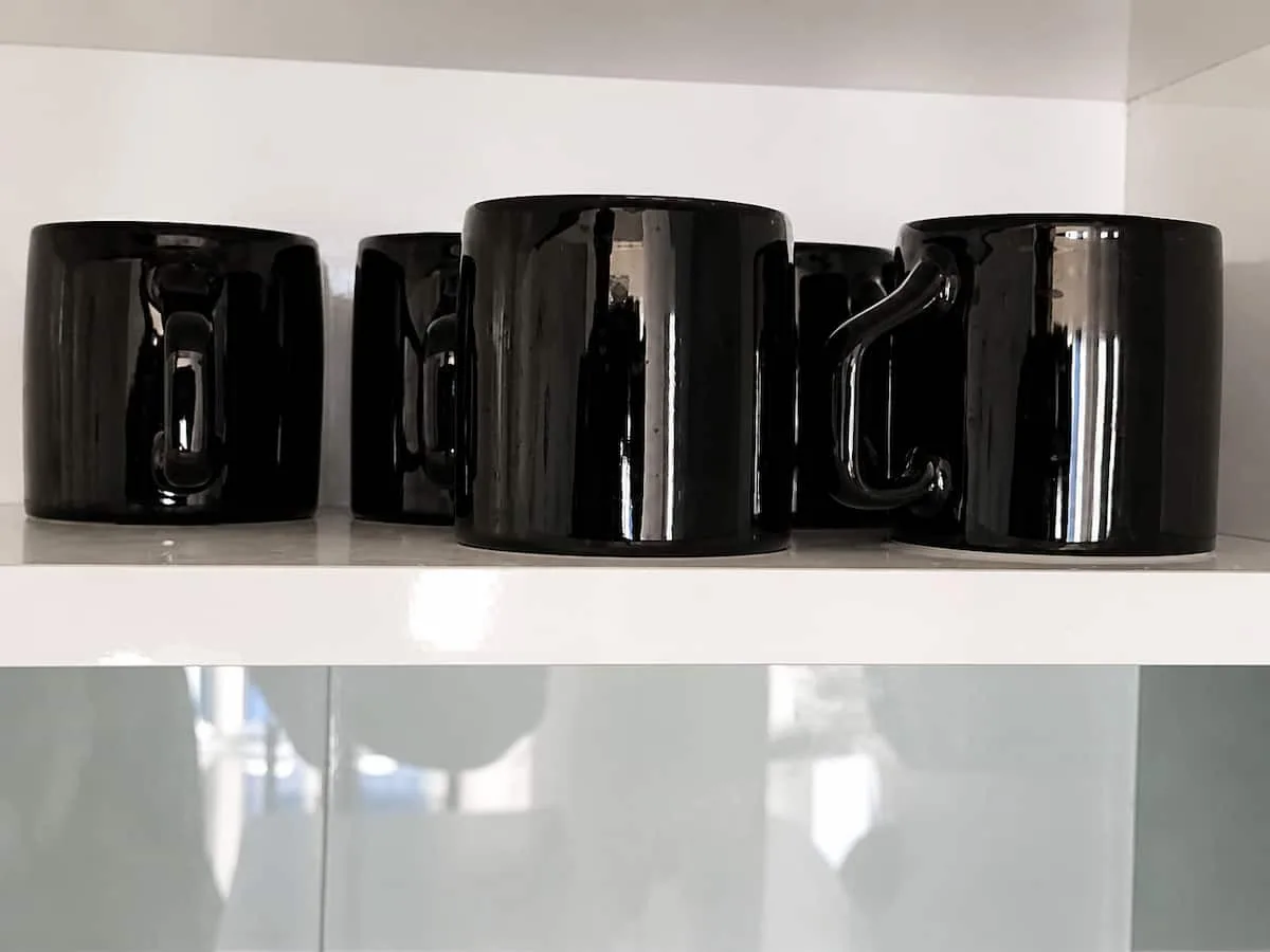 Kitchenette image 7